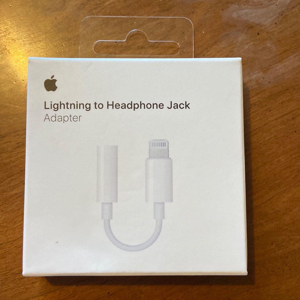 iPhone Lightning to Headphone Jack